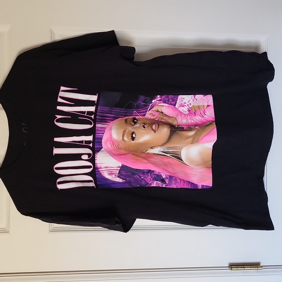 Doja Cat Hot Pink Portrait Boyfriend Fit Girls T-Shirt Size XXL - Picture 2 of 7